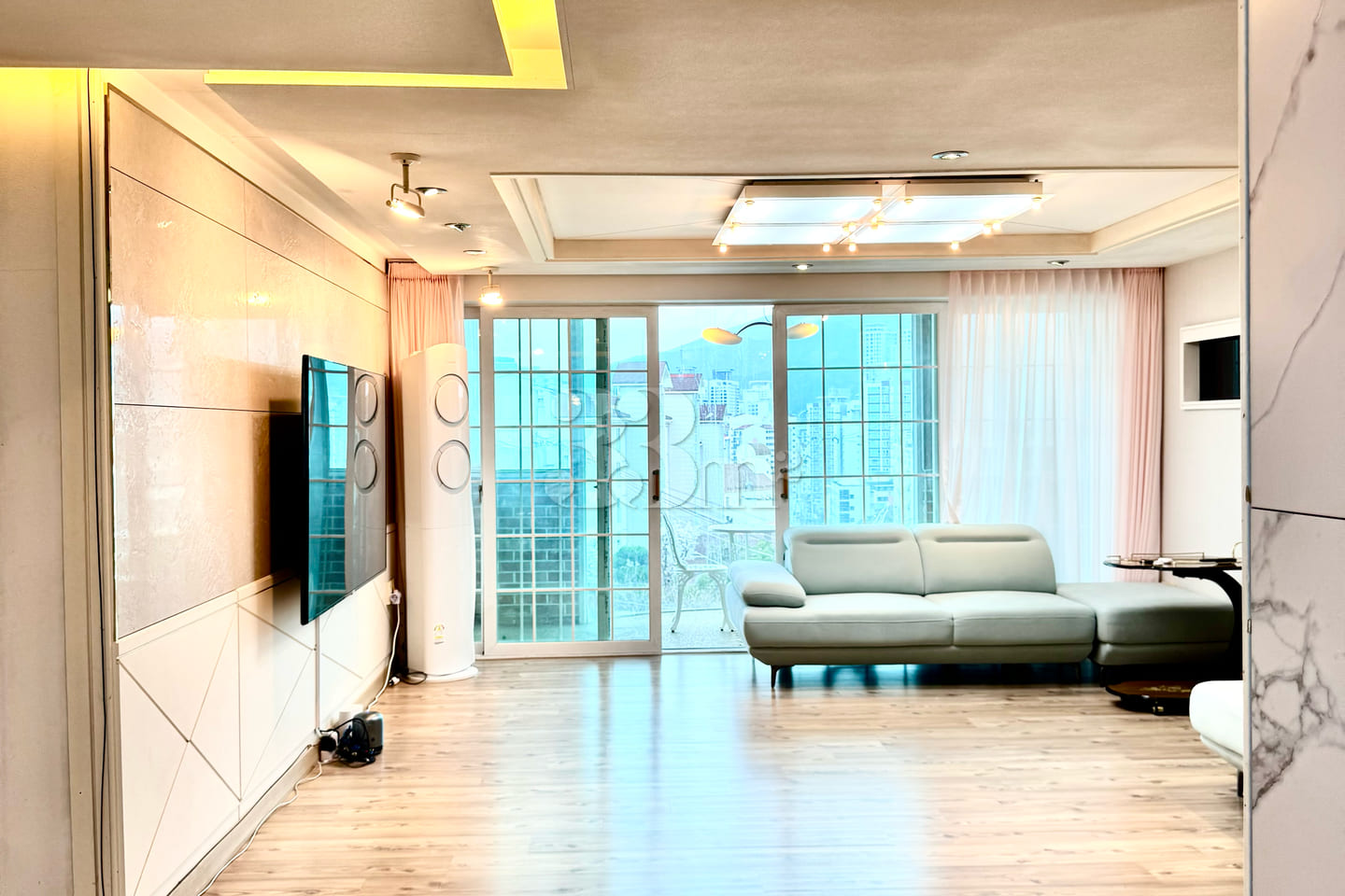 Large-sized unit with an ocean view on Dalmaj 6th image