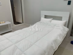 Hotel-style White Room Fully Furnished 2th image