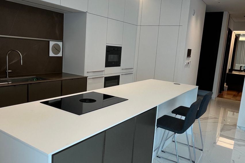 강남구청역 상지카일룸M