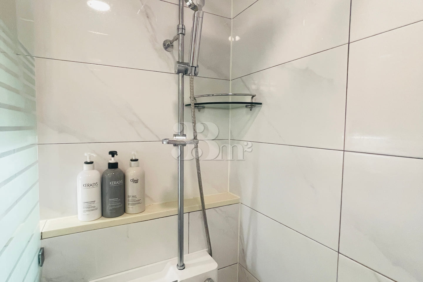 1 minute from Nonhyeon Station, fully furnish 1th image