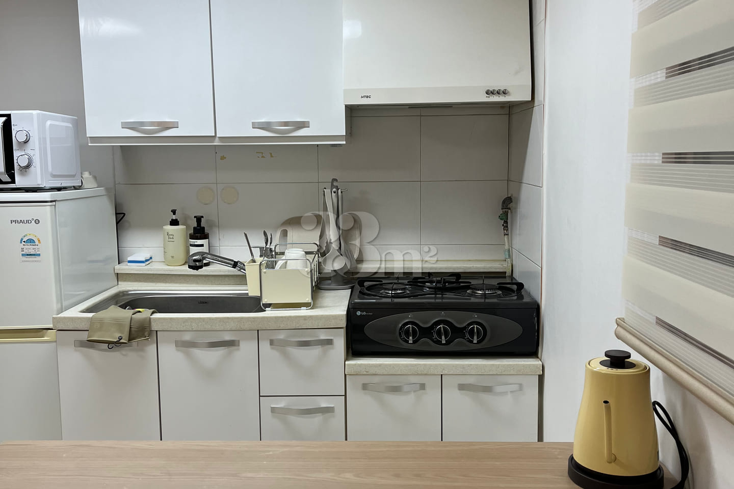 Neat studio apartment near Seoul Station 5th image