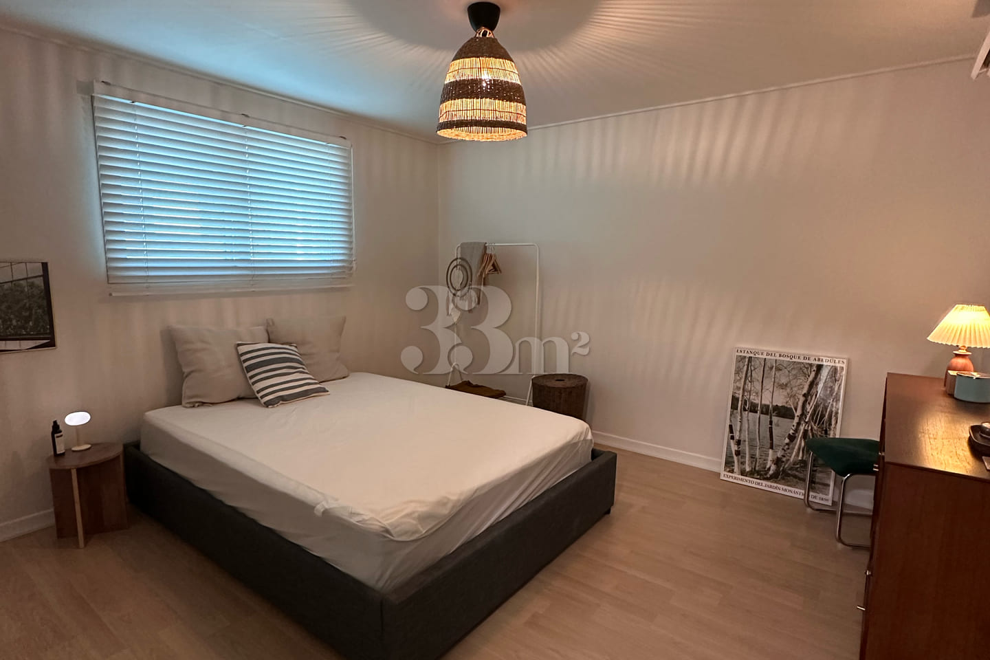 A stylish two-room apartment in the city cent 1th image