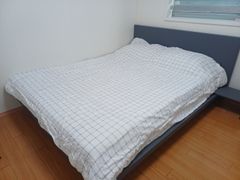 Spacious 2-bedroom apartment near Olympic Par 10th image