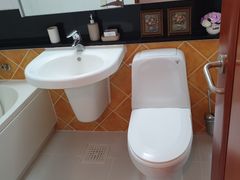 Located a 5-minute walk from Guseong Station 8th image