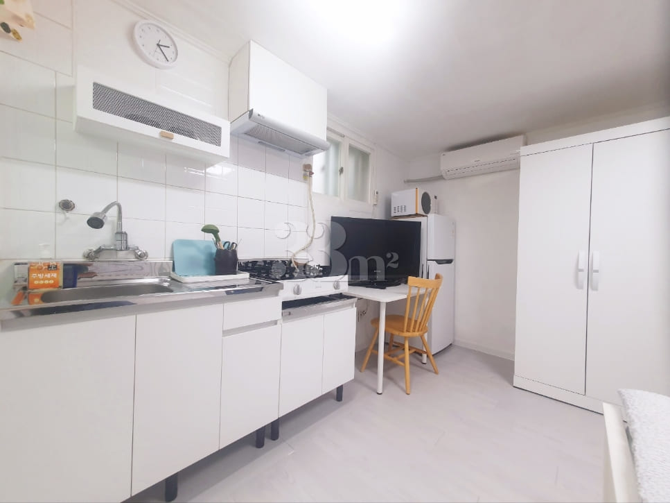 Cozy Studio in Goyang-si 02 3th image