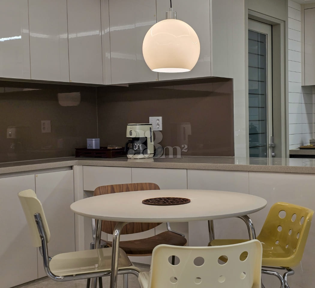 Three-room apartment in the Sangam living are 2th image
