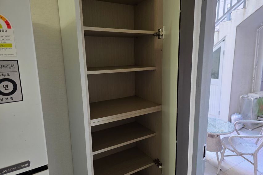 광장로 하얀집 102호