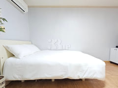A room with a stylish vibe near Gwangju Cheom 3th image