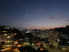A house with a beautiful view of Seoul. 4th image