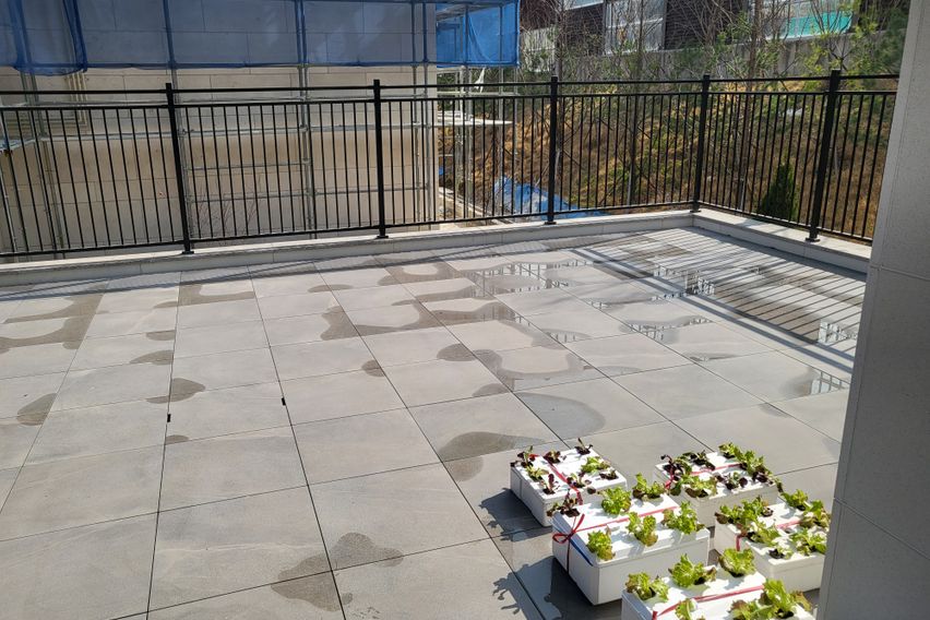 테라스 가득한 집 1