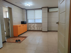 Spacious two-room apartment, 17 pyeong, for 5 6th image