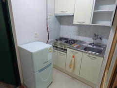 Fully furnished studio apartment 10th image