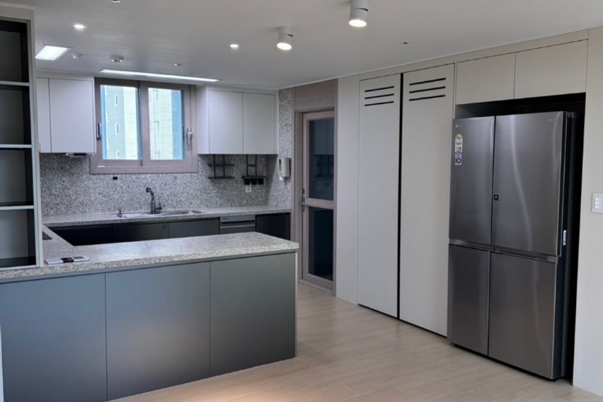 부평역 신축34평 방4