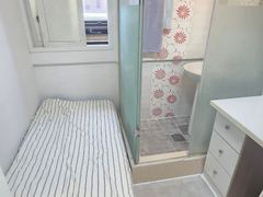 Shower room, 5 minutes from Nakseongdae Stati 6th image