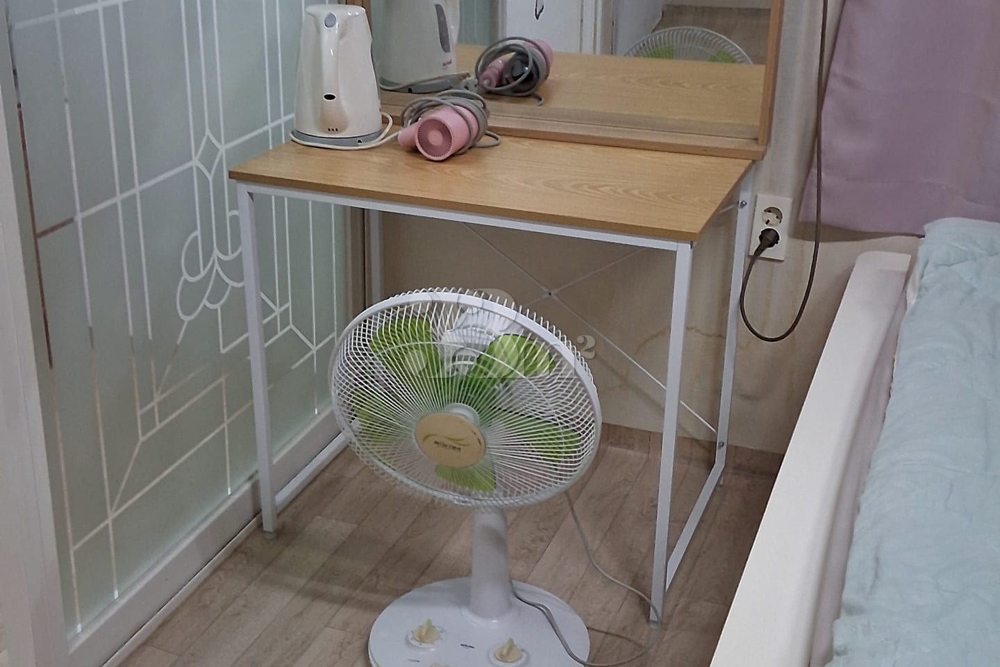 Gumi Fully Furnished Studio (Unit 21) 1th image