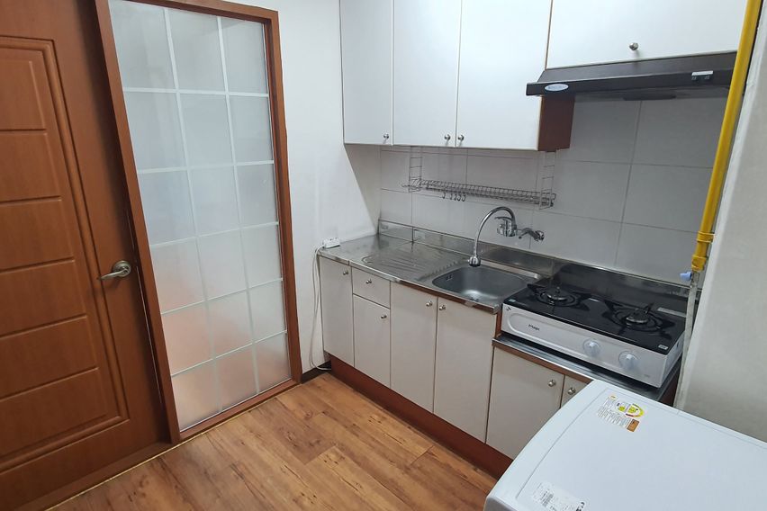 조용한 마을의 원룸 1번째 이미지