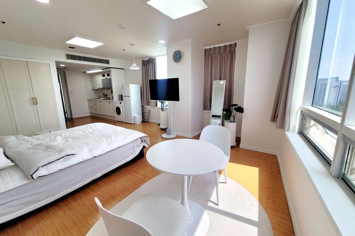 Dunsan, fully furnished with a great view 3th image