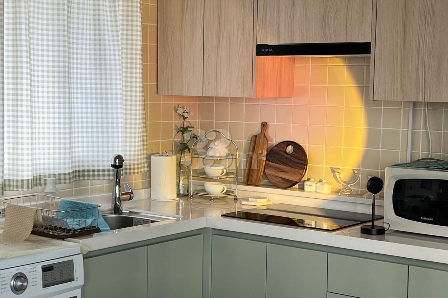 3 Bedrooms / 2 Bathrooms / Parking / Convenie 16th image