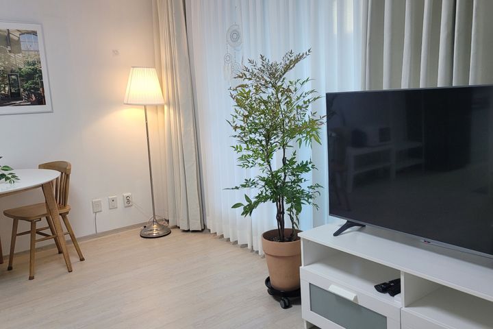 🌈Apartment in front of the courthouse at Pye 1th image