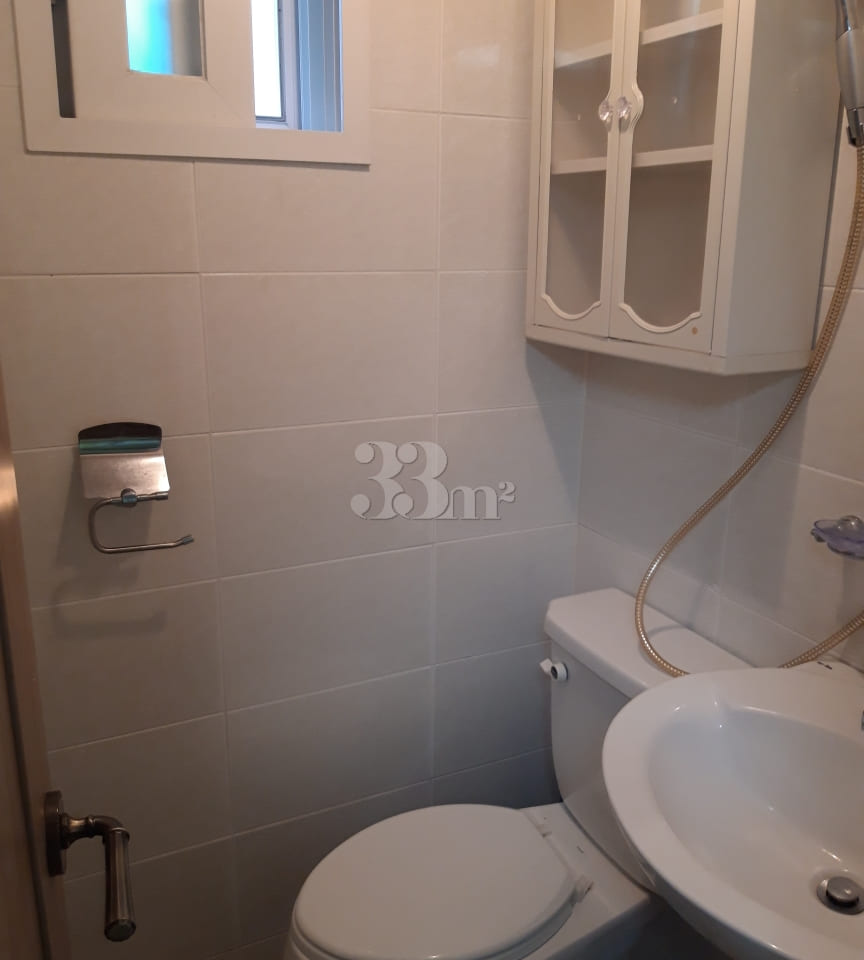 Great value for money, fully furnished studio 4th image