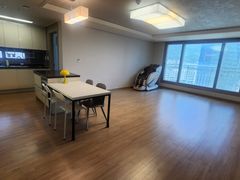 Clean and spacious house near Mulgeum Station 17th image