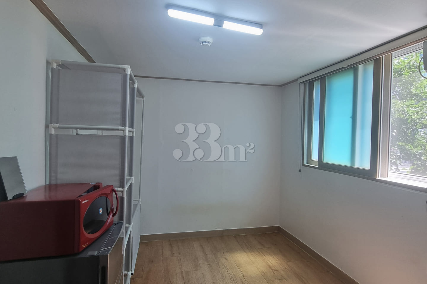 Ebenezer One-Room 1th image