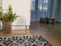 4. Fully renovated, 2 rooms with good natural 5th image