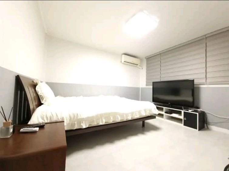 깔끔한 코지 하우스