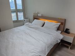 Riverview Two-Bed Cozy Premium 4th image