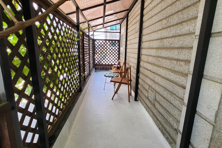 2nd floor, 3 bedrooms + 1 1th image