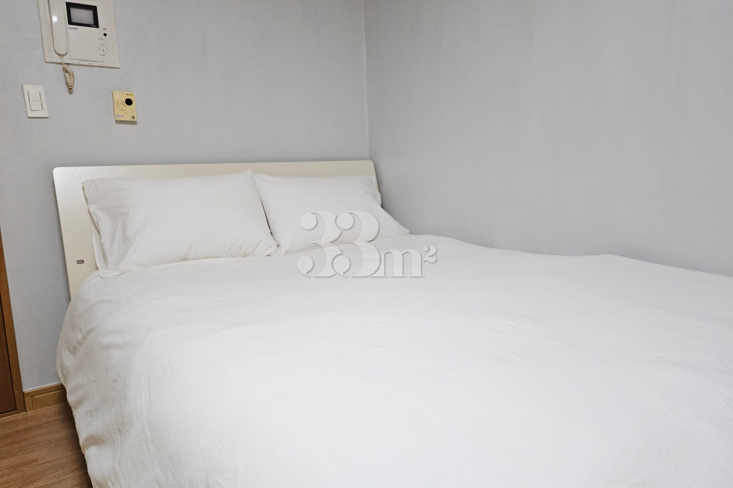 Sunny room near Gwangju Cheomdan District 6th image