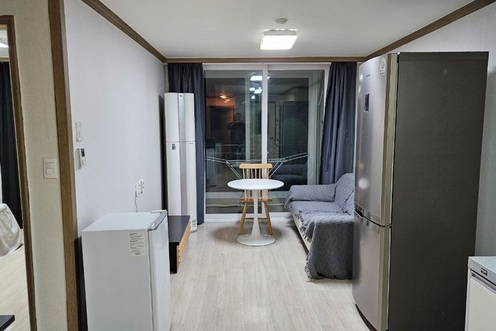 Apartment with a nice atmosphere near Bupyeon 1th image