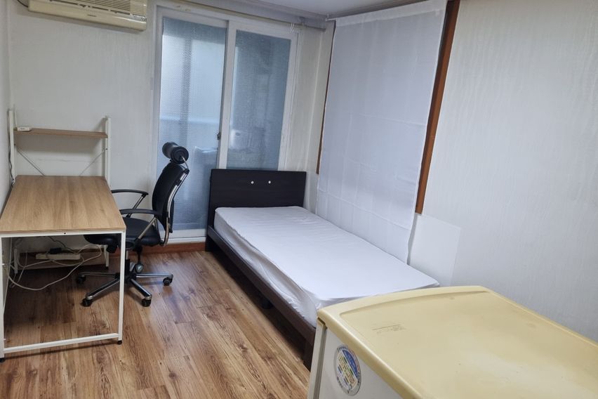 #대학마을 206호!!