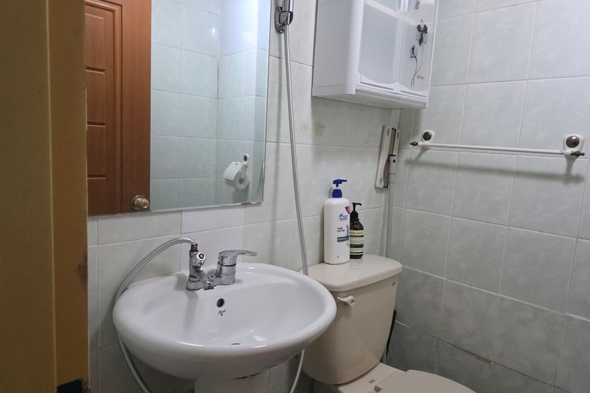 Room 205 12번째 이미지