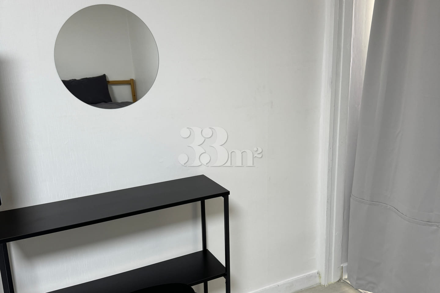 Quiet room in Seongbuk-dong 3th image