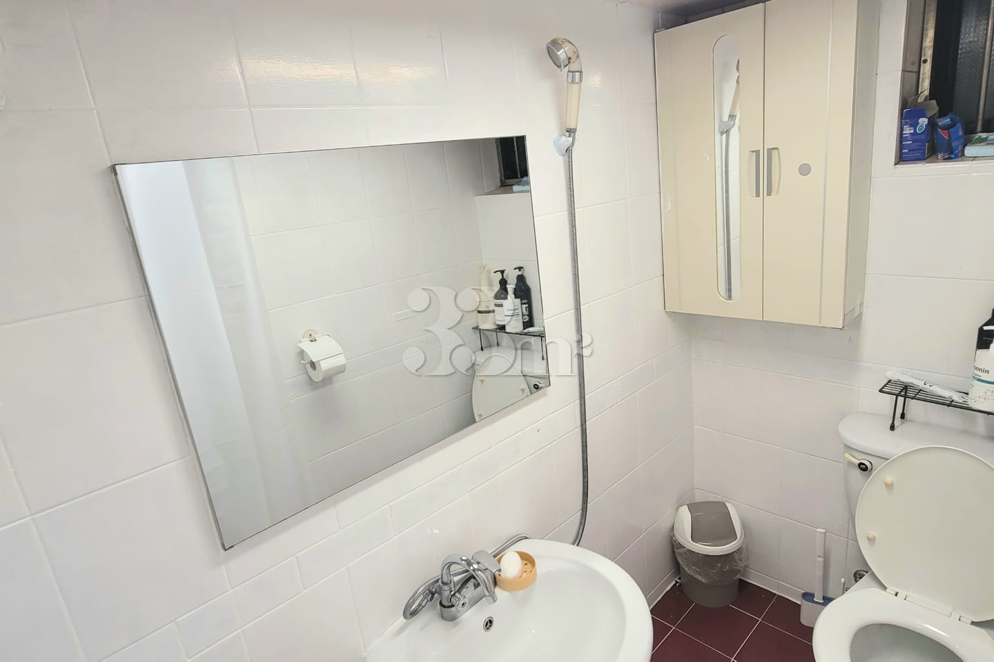 Large studio apartment near Hanti Station 7th image