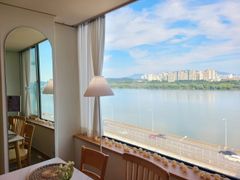 Stay with a panoramic view of the Han River ❤ 10th image
