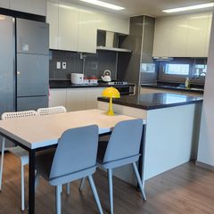 Clean and spacious house near Mulgeum Station Unit Image