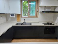 Newly built apartment, 4 large rooms 2th image