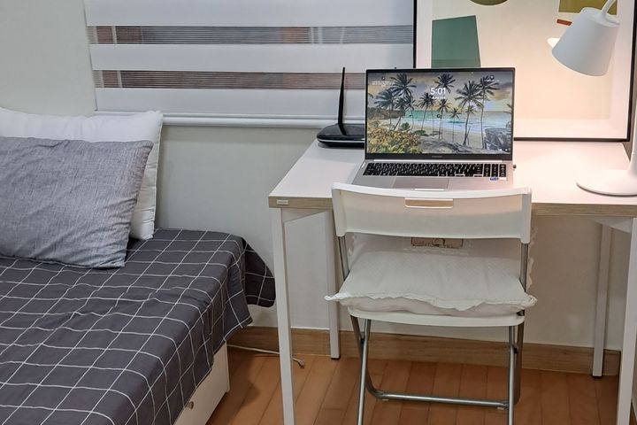 7-minute walk from Gangnam Station and Yeoksa 14th image