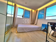 ❤️ Sunny, newly built unit with windows on tw 1th image