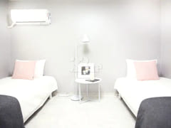 Gangnam Nonhyeon Two-Room Apartment with Full 5th image