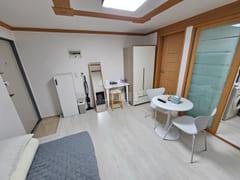Neat Unit 304 in Oedong 2th image