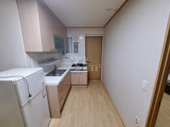 Two-room apartment near Gyeyang Station in Gy 5th image