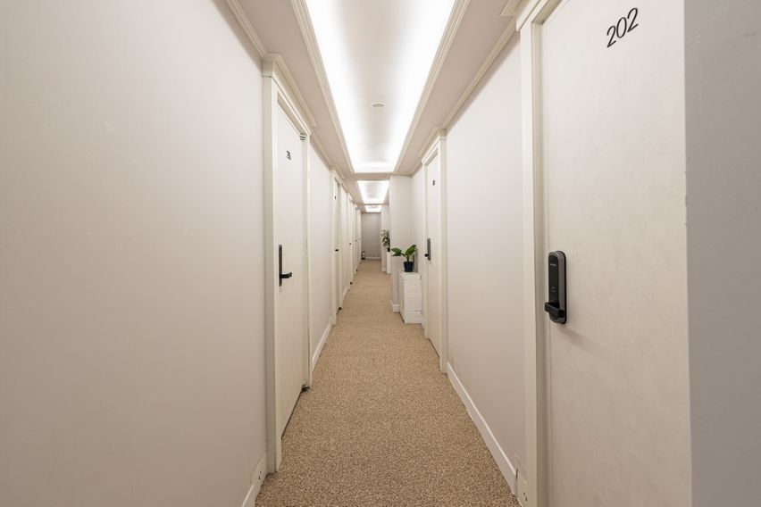 아트앤스테이 C302