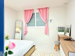 3-room, fully furnished, 10-minute walk from  3th image