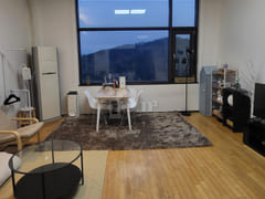 Stylish Loft-Style Home near Seohyeon Station 13th image