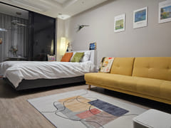 New, fully-furnished harbor house 0th image