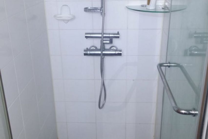 서현역, 방2개,거실