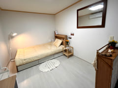 Stay79 0th image